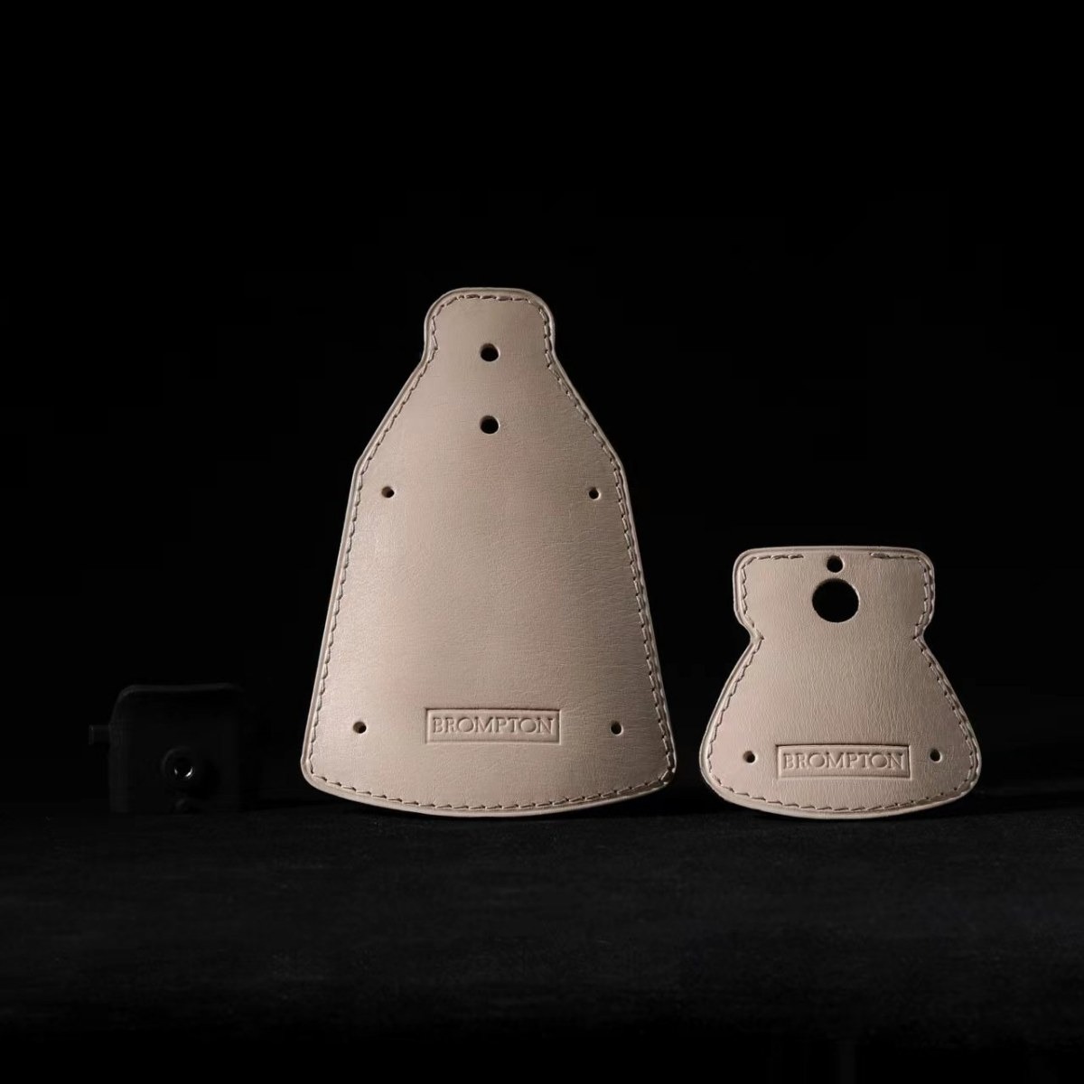DC High-grade Genuine Leather  - Fender Mudguard Set avis et prix